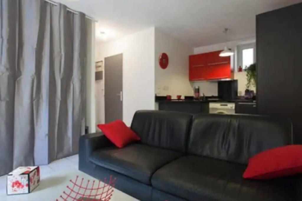 Appartement Avec Grande Terrasse A كان المظهر الخارجي الصورة